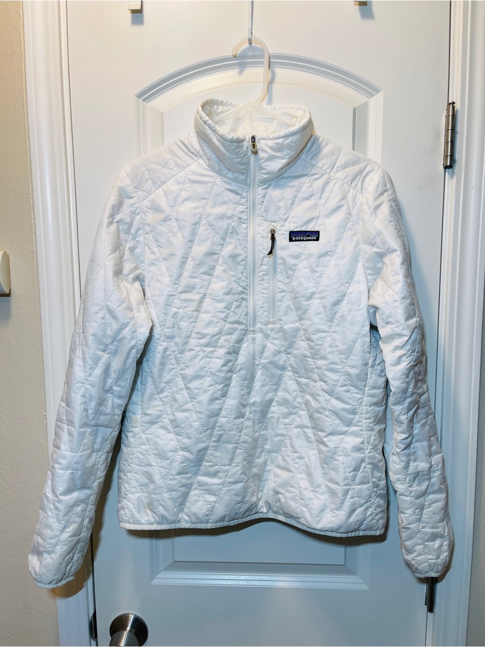 Patagonia White Quilted Half-Zip Pullover